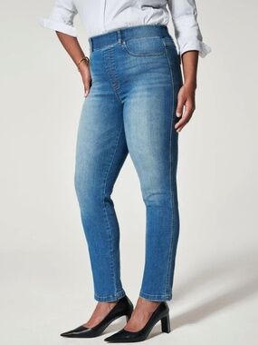 SPANX PULL-ON TUMMY SHAPING STRAIGHT LEG JEANS PETITE 1X